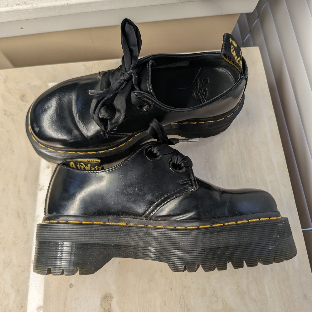 Dr. Martens Black Leather Holly Oxfords - Size 5 - Picture 5 of 8